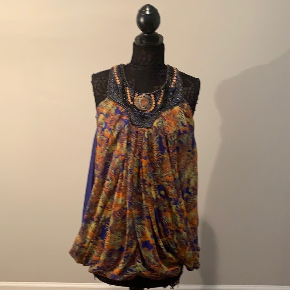 Romeo & Juliet Couture Top